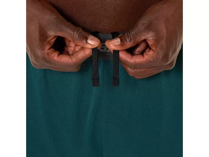 ACTIBREEZE VENTED KNIT 7 IN SHORT