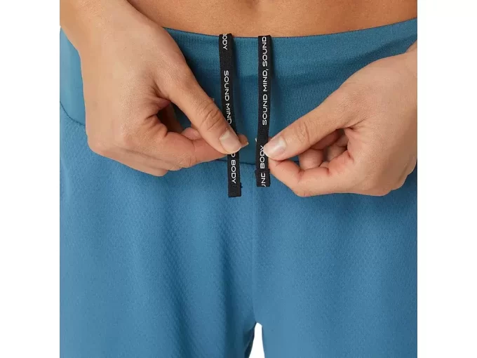 Damskie spodenki Ventilate 2-N-1 3,5 cala Damskie spodenki Ventilate 2-N-1 3,5 cala