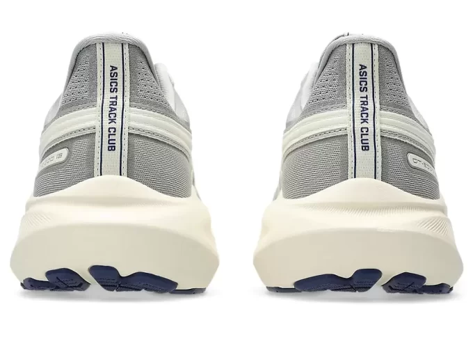 GT-2000 13 ASICS TRACK CLUB GT-2000 13 ASICS TRACK CLUB