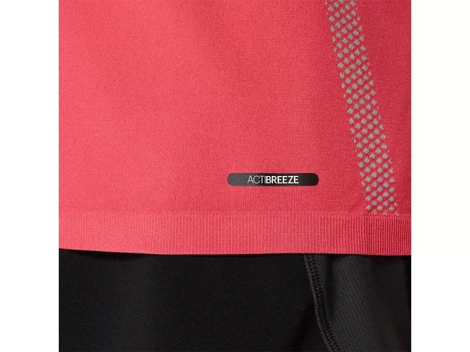 MĘSKI BEZSZWOWY TOP Z KRÓTKIM RĘKAWEM MĘSKI BEZSZWOWY TOP Z KRÓTKIM RĘKAWEM