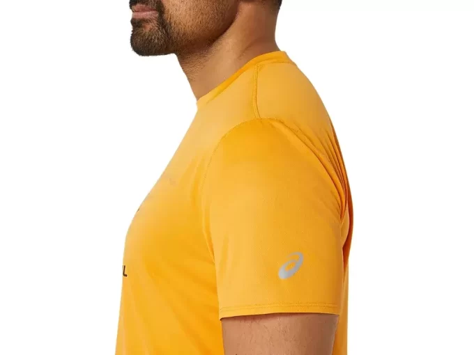 TOP Z KRÓTKIM RĘKAWEM Z LOGO FUJITRAIL TOP Z KRÓTKIM RĘKAWEM Z LOGO FUJITRAIL