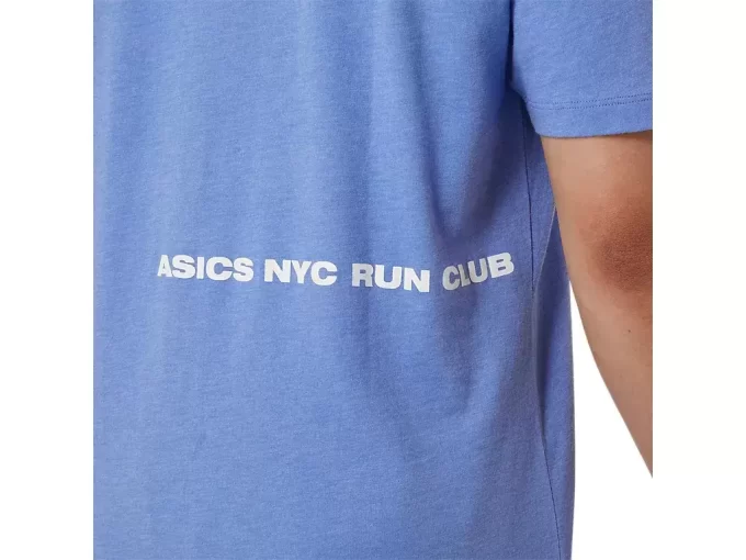 UNISEXOWA BLUZA ASICS NYC RUN CLUB 2.0 UNISEXOWA BLUZA ASICS NYC RUN CLUB 2.0