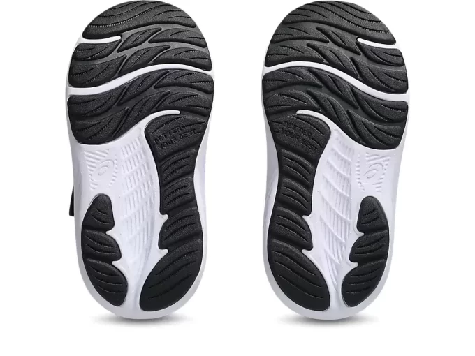 ZAWARTOŚĆ 9 ROZMIAR DLA MALUCHA