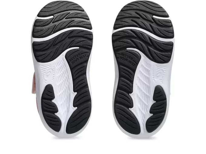 ZAWARTOŚĆ 9 ROZMIAR DLA MALUCHA